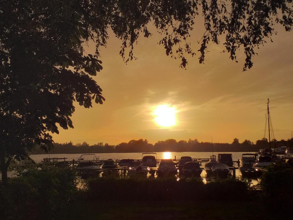 Camping Kleine Belterwijde, Trekkershut Kültér fotó